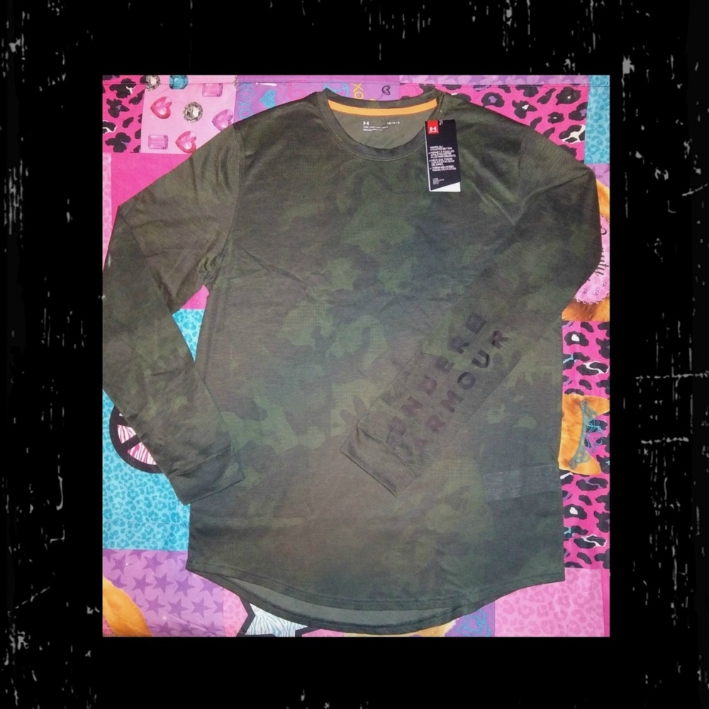 NEW~ MEN'S LARGE UNDER ARMOUR LONG SLEEVE SHIRT